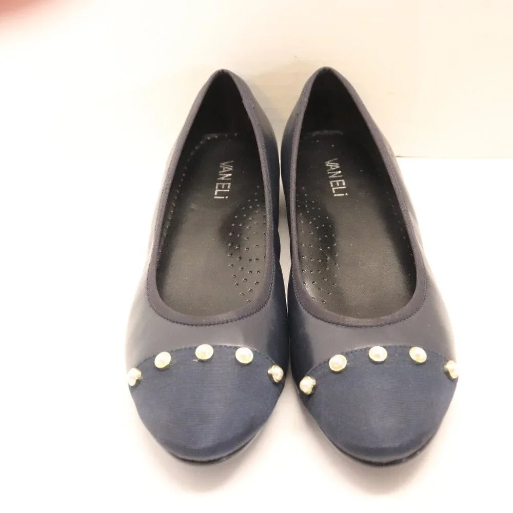 Vanela Women's Flats Navy with Faus Peals on Toes‎ Model Umber Size 9N